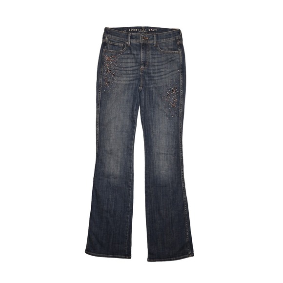 WHITE HOUSE BLACK MARKET $98 Curvy Everyday Soft Denim Beaded Flare Jean Size‎ 2 - Picture 1 of 4